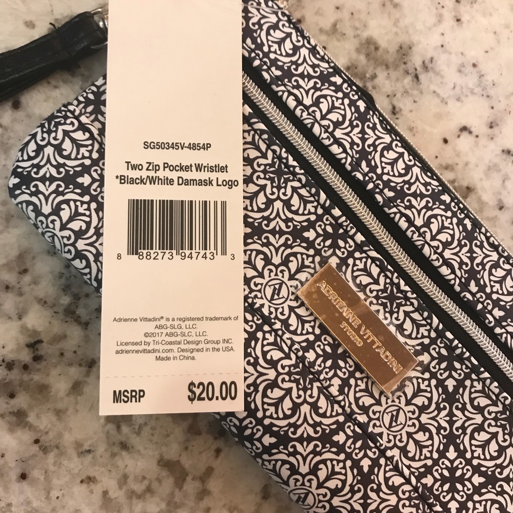 Adrienne Vittadini | Two Zip Pocket Wristlet - Picture 6 of 8